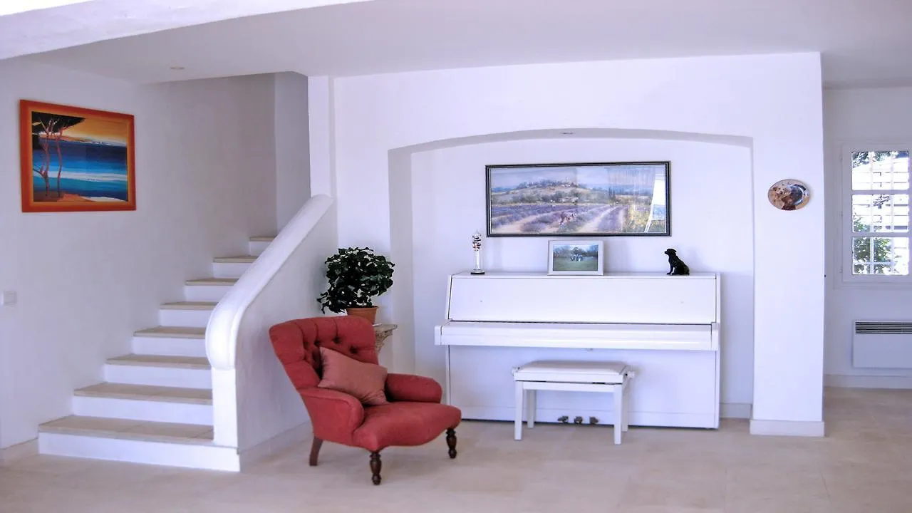 Villa Alinea Sainte-Maxime 0*,